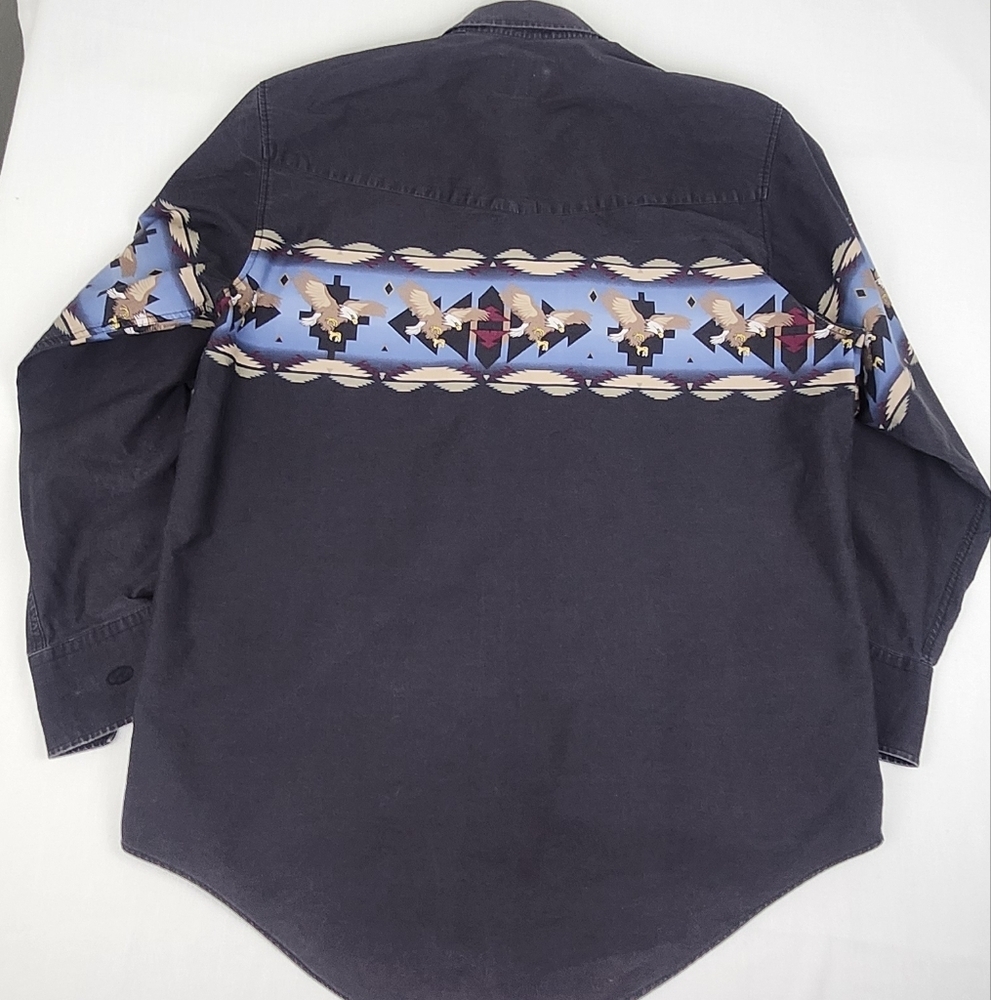Cumberland Outfitters Western Bald Eagle Black Snap Button Down - Picture 6 of 6